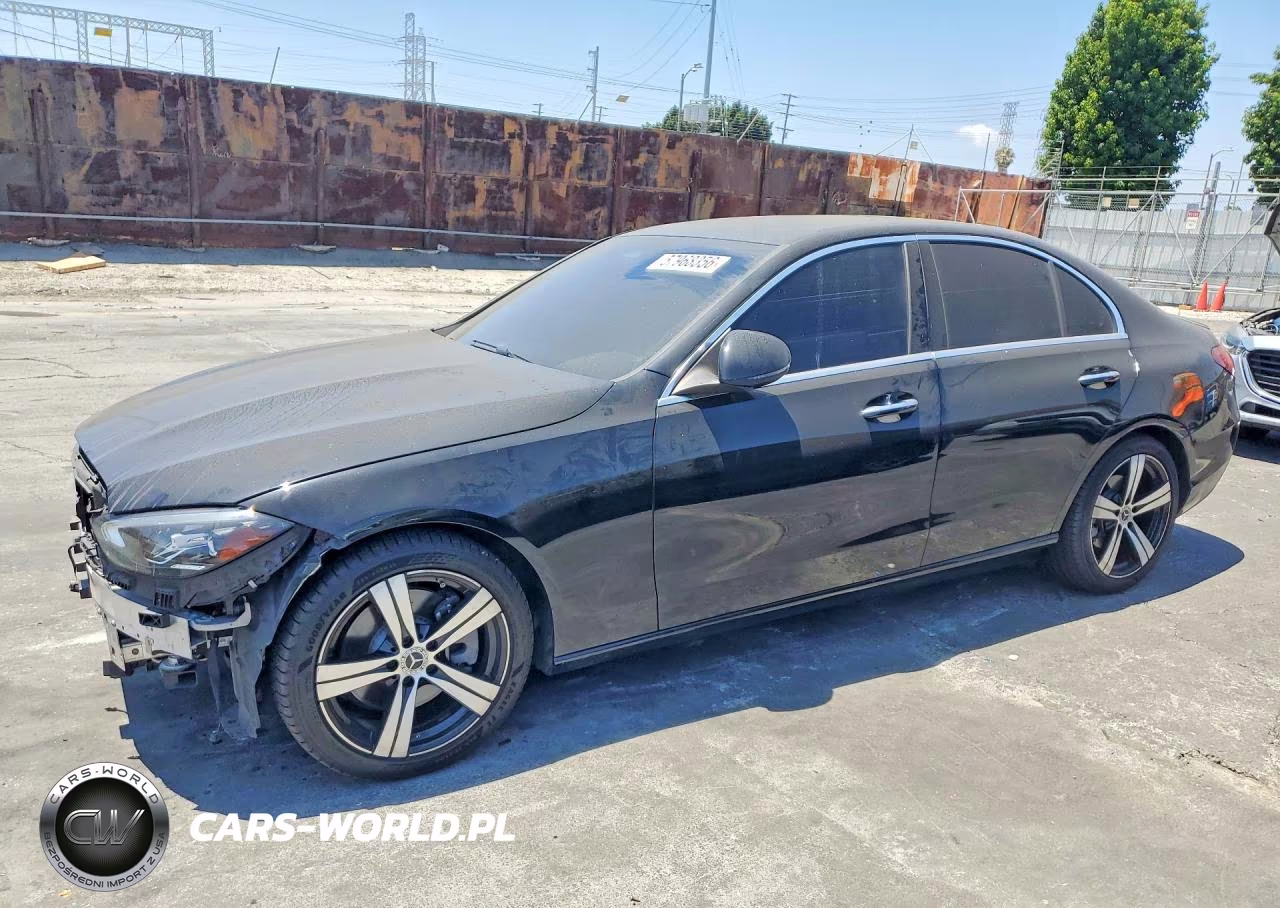 2022 Mercedes-Benz C 300