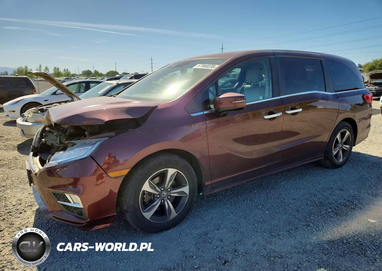 2018 Honda Odyssey Touring – zdjęcie 1 z 13