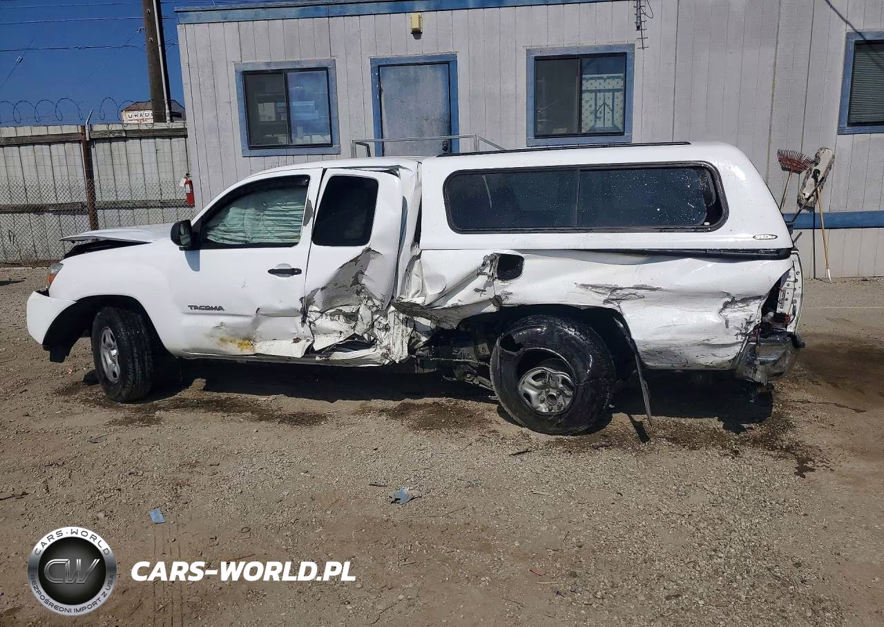 2013 Toyota Tacoma Access Cab VIN:5TFTX4CN8DX032523 - 2