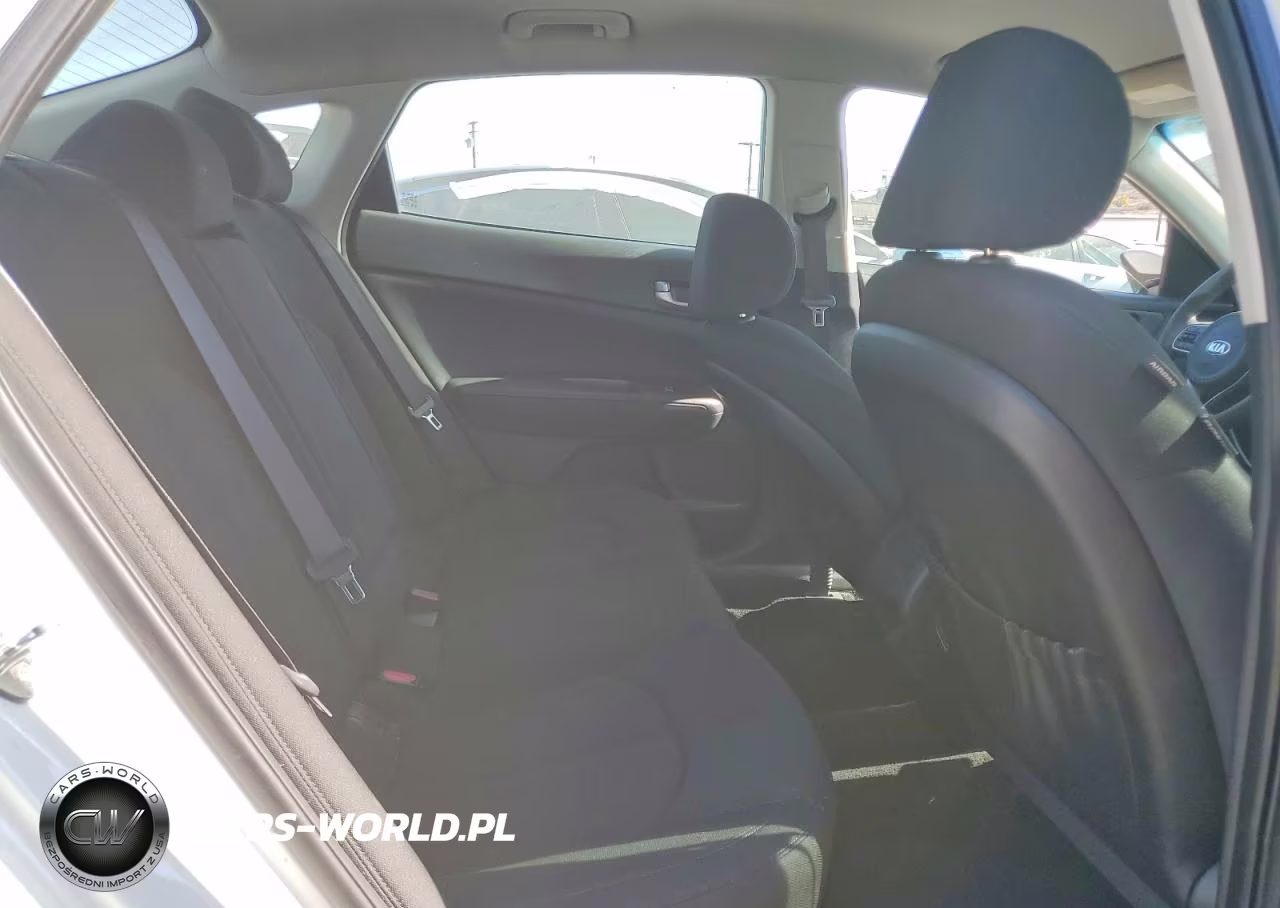 2016 Kia Optima Lx VIN:KNAGT4L32G5073805 - 10