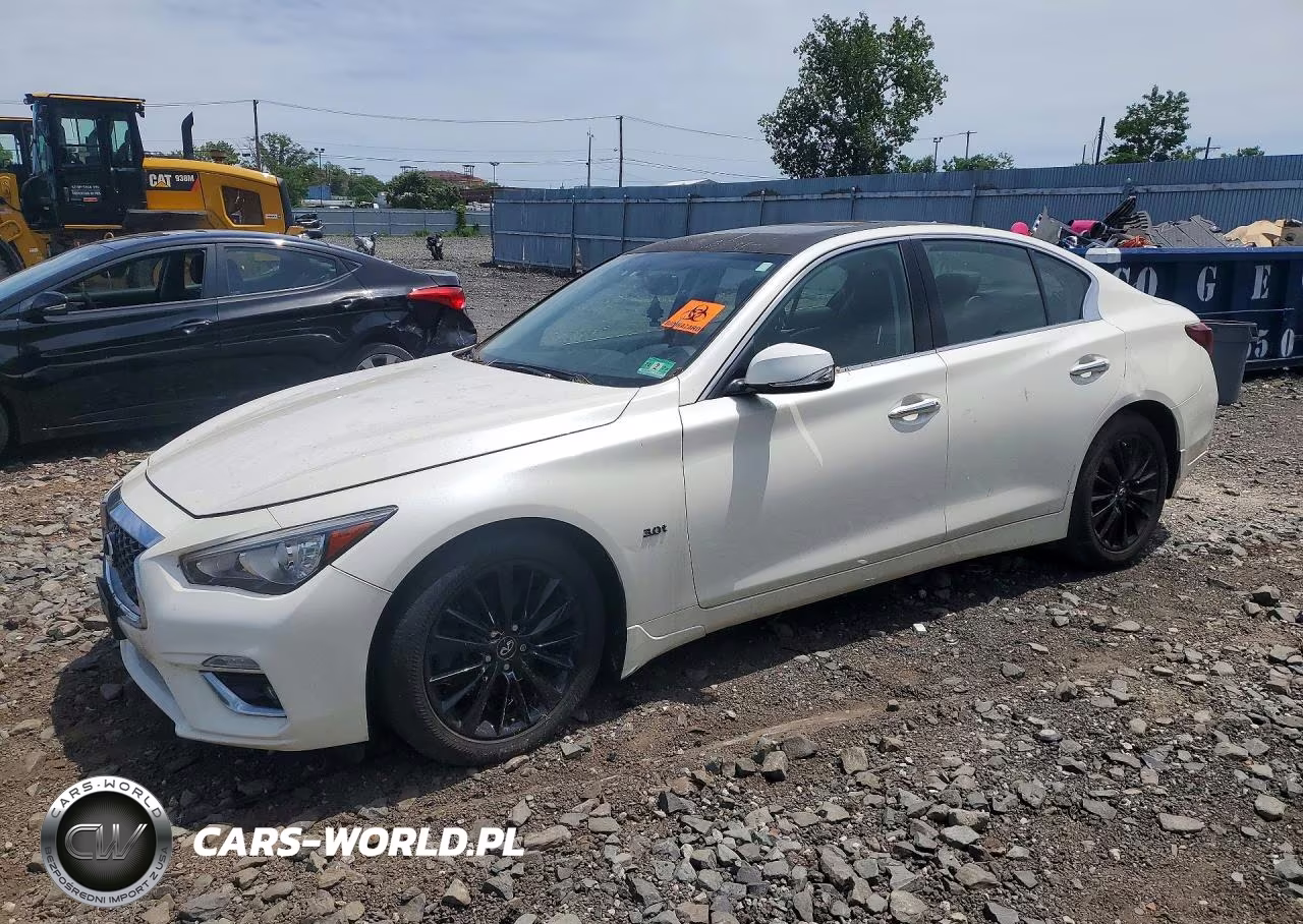 2018 Infiniti Q50 3.0T Luxe – zdjęcie 1 z 12
