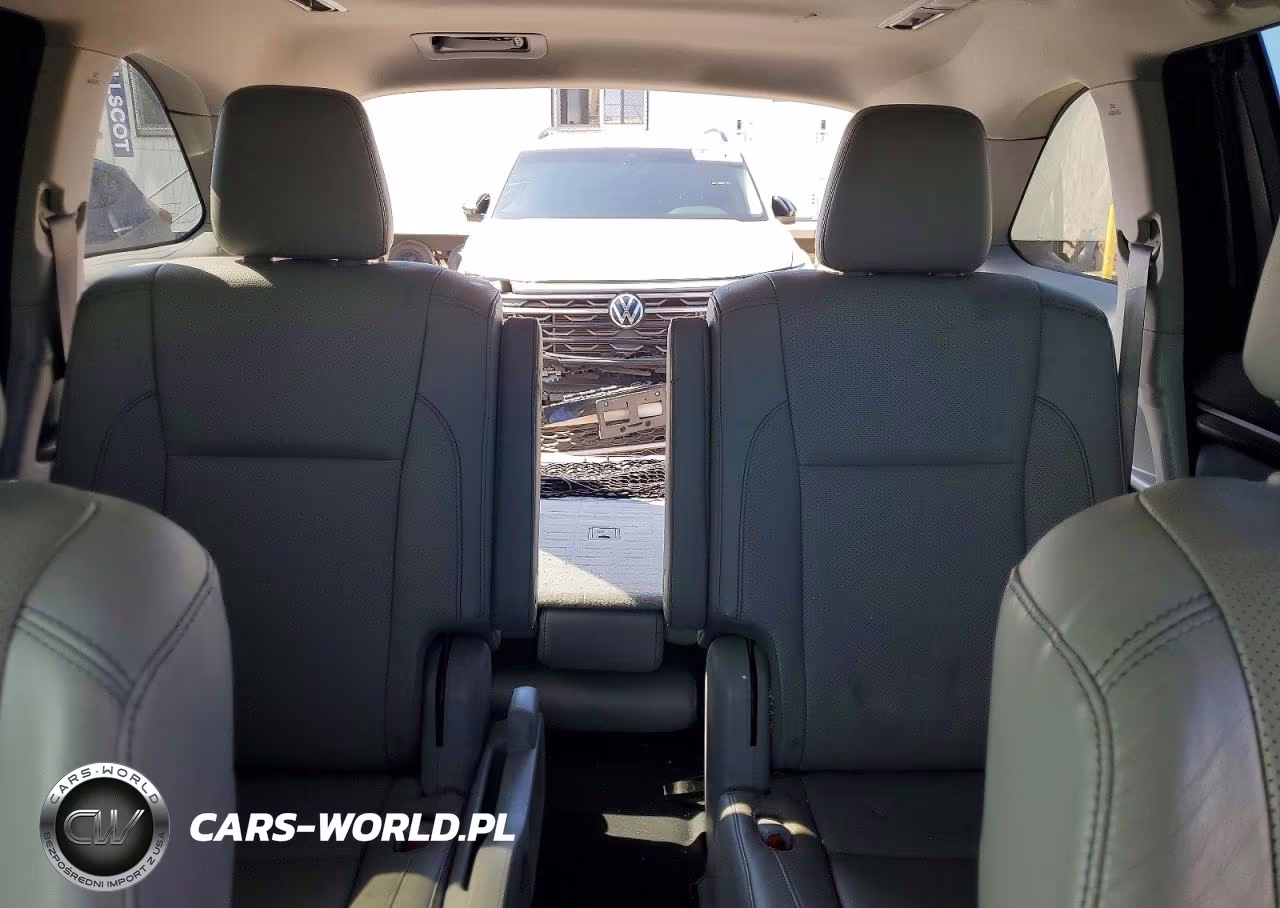 2016 Toyota Highlander Limited VIN:5TDYKRFHXGS157136 - 10