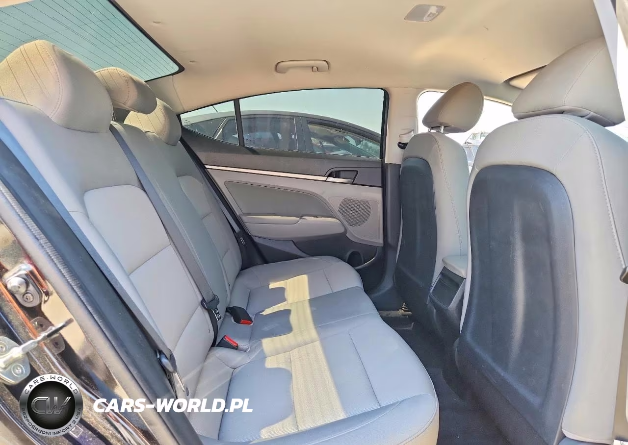 2018 Hyundai Elantra Sel VIN:5NPD84LF4JH219890 - 10