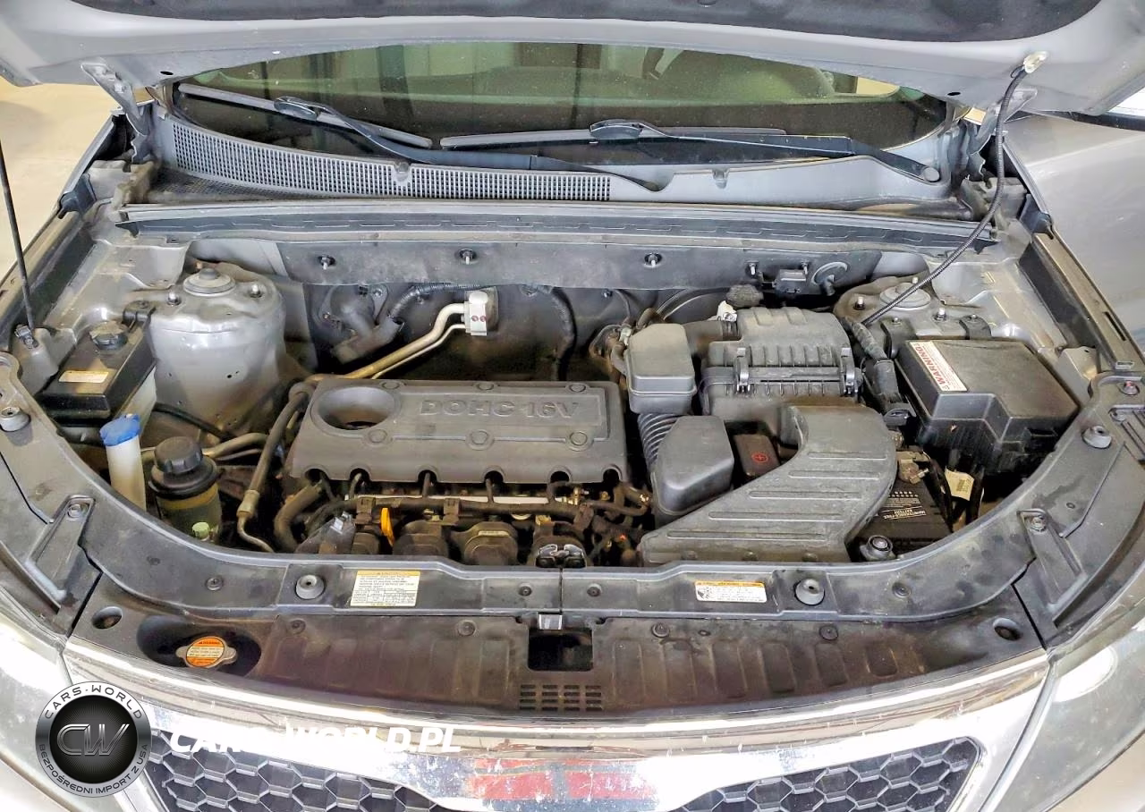 2011 Kia Sorento Lx VIN:5XYKTCA13BG034455 - 12