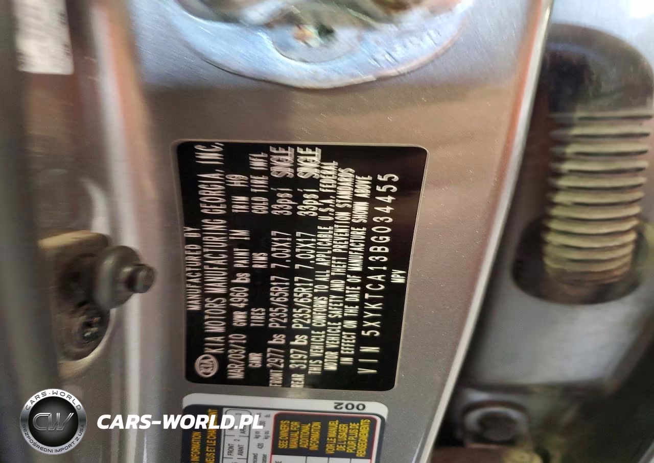 2011 Kia Sorento Lx VIN:5XYKTCA13BG034455 - 13