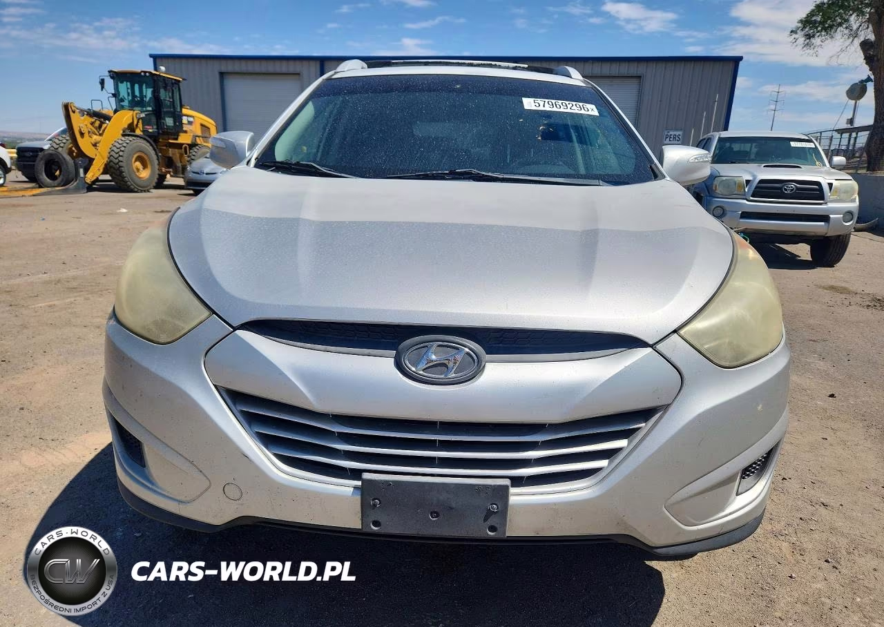 2012 Hyundai Tucson Gls VIN:KM8JU3AC2CU521684 - 5