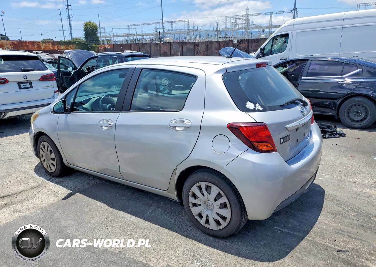 2015 Toyota Yaris 5-Door L VIN:VNKKTUD31FA035281 - 2