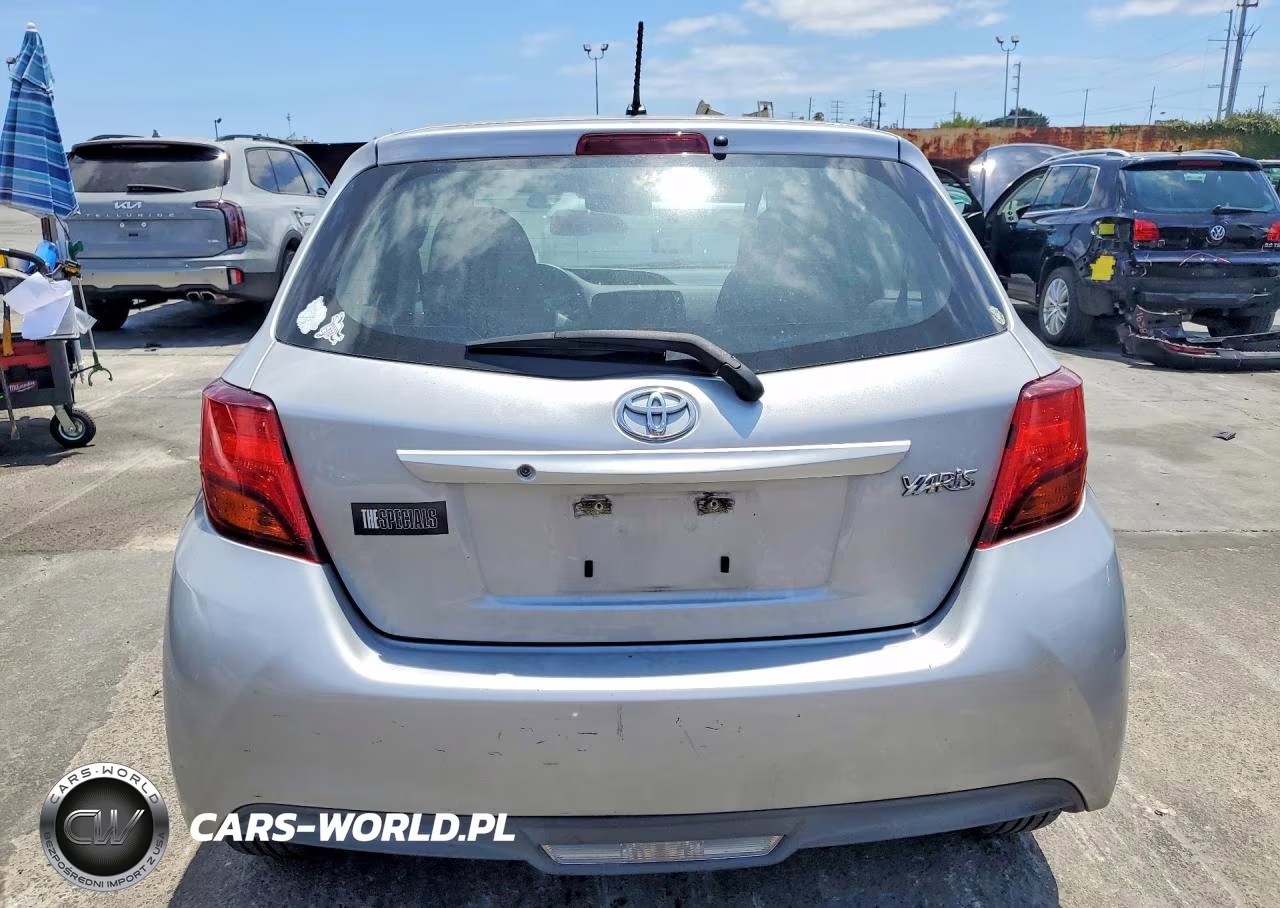 2015 Toyota Yaris 5-Door L VIN:VNKKTUD31FA035281 - 6