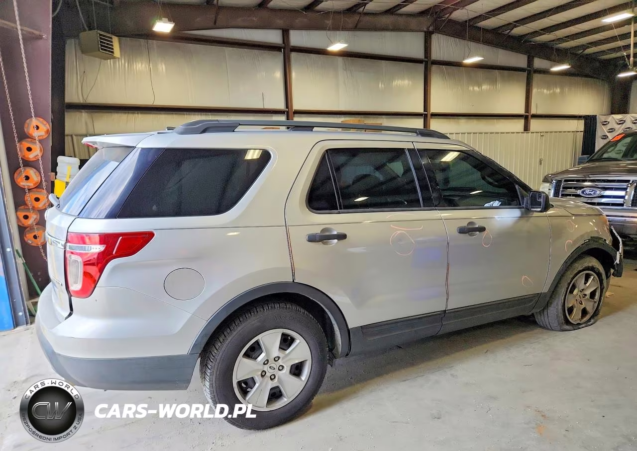2014 Ford Explorer VIN:1FM5K7B8XEGA03171 - 3