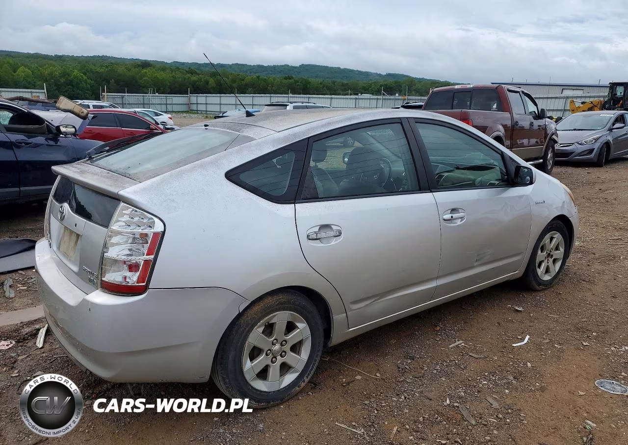 2008 Toyota Prius Base VIN:JTDKB20U083319040 - 3