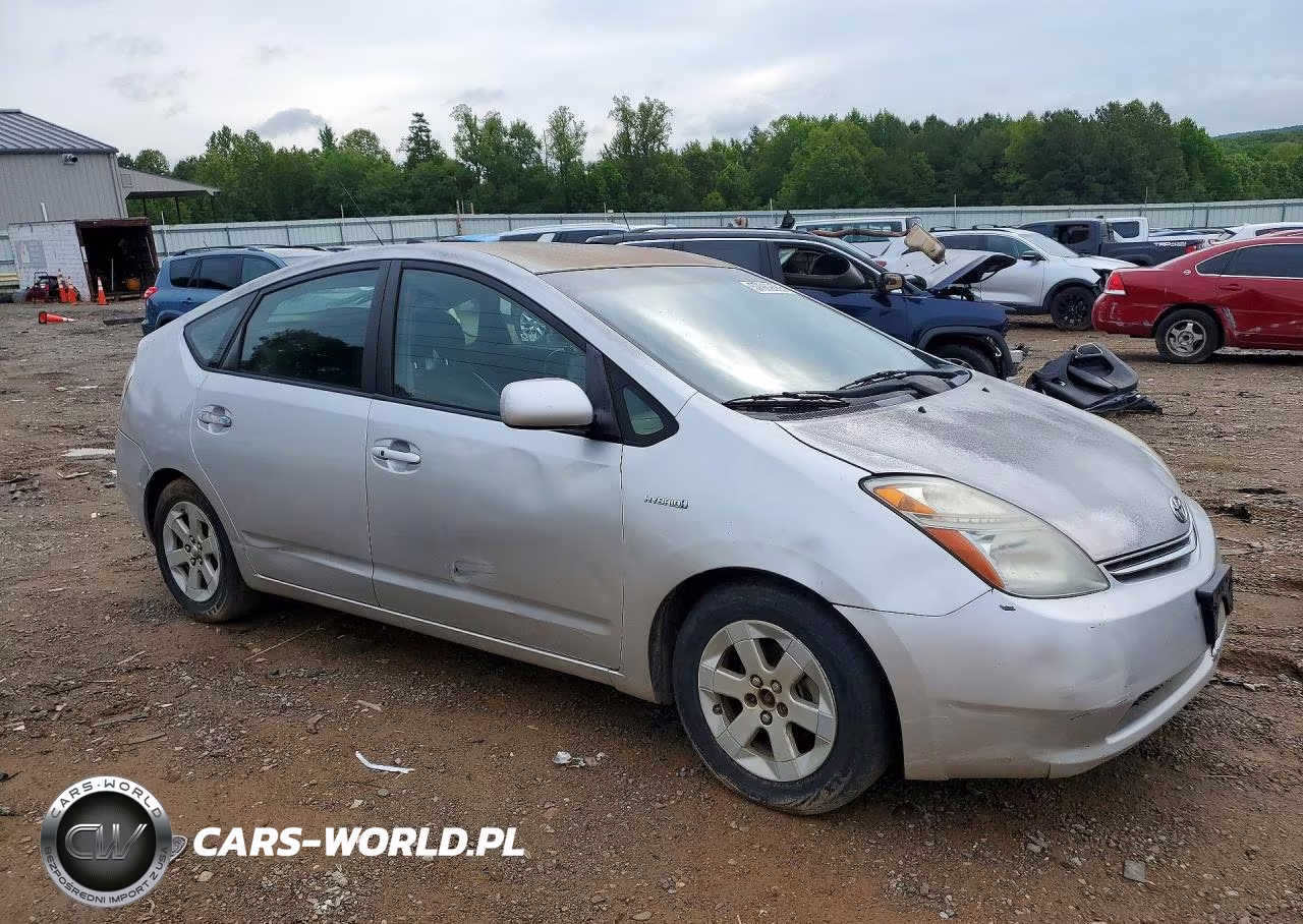 2008 Toyota Prius Base VIN:JTDKB20U083319040 - 4