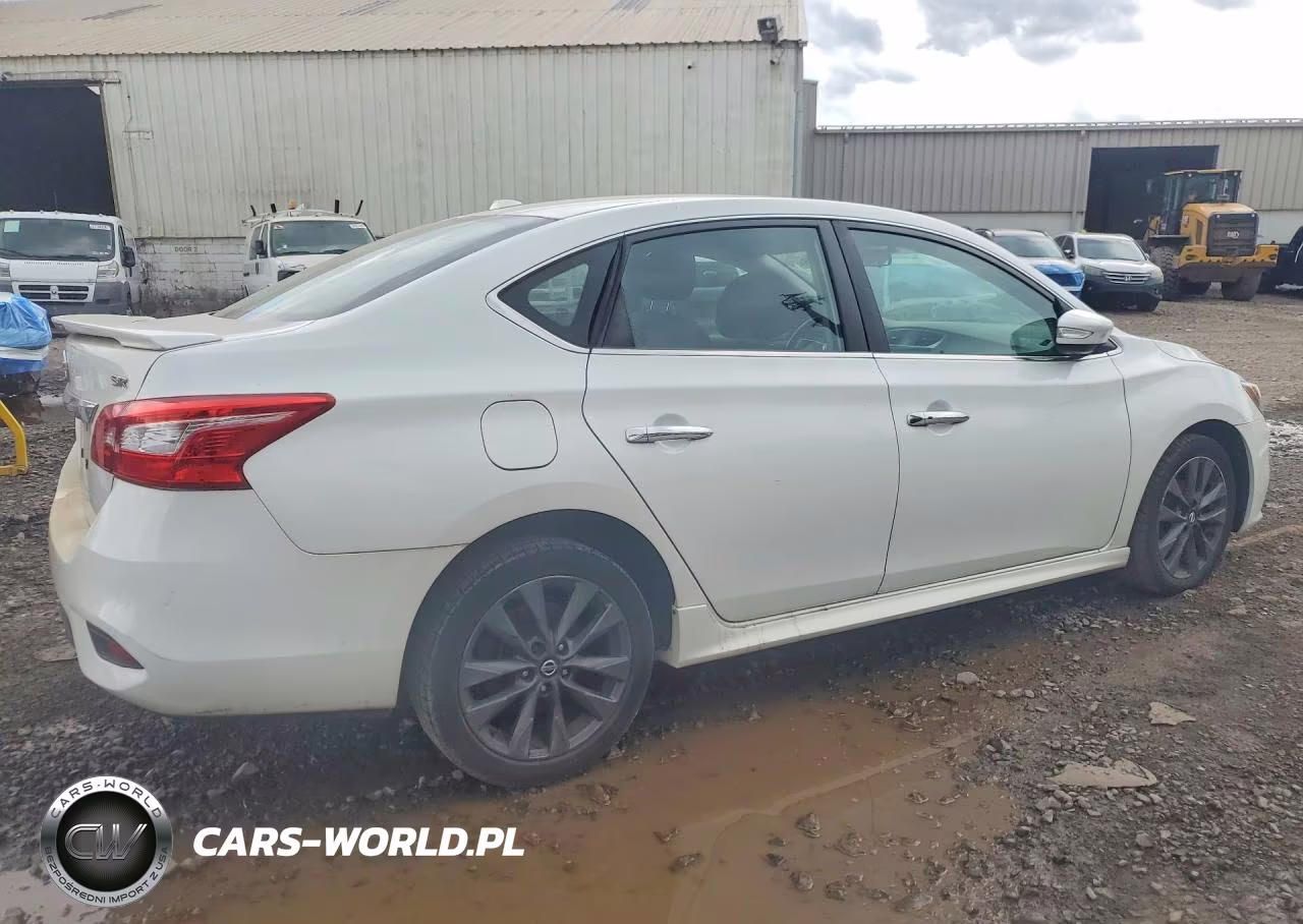 2018 Nissan Sentra Sr VIN:3N1AB7AP2JY251745 - 3