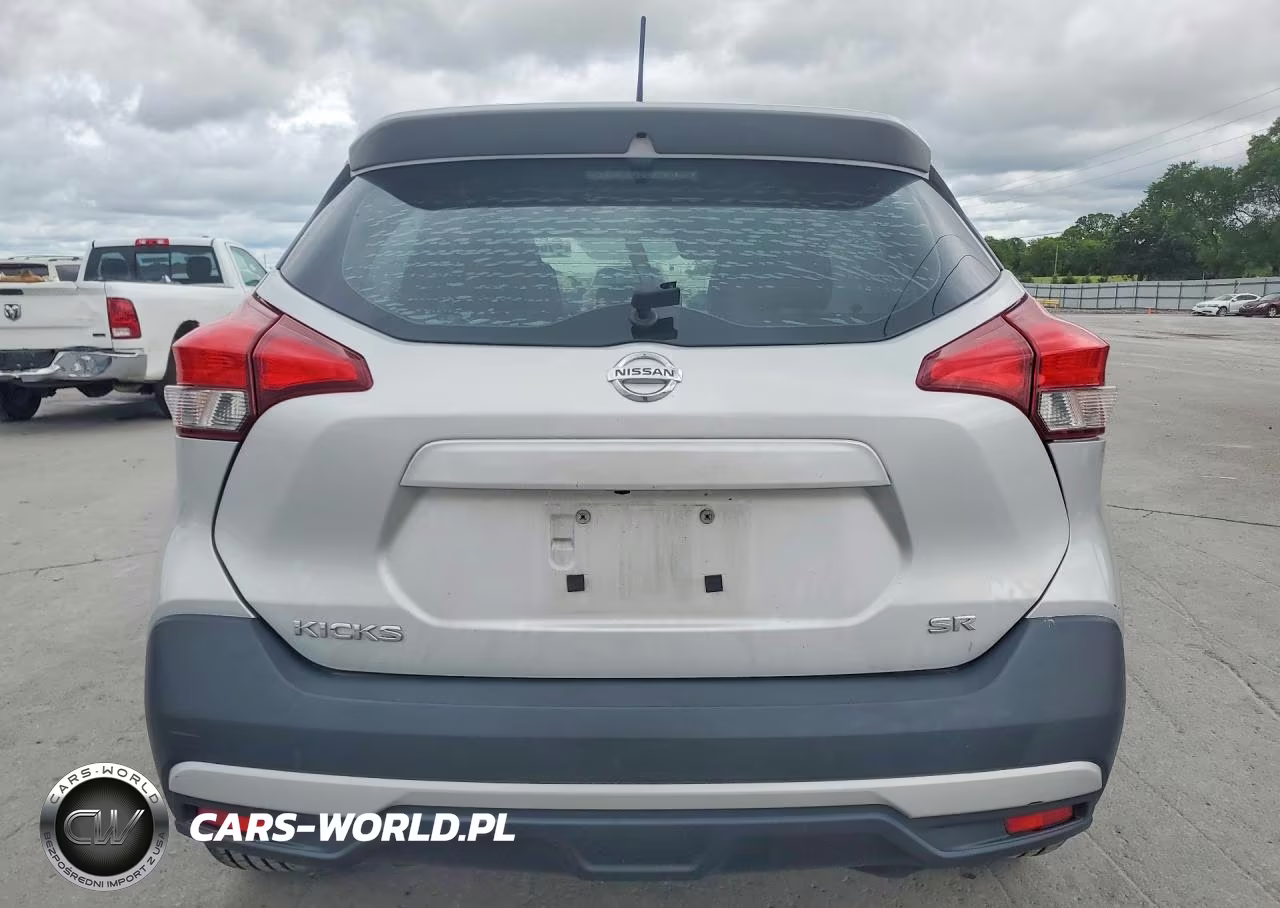 2019 Nissan Kicks Sr VIN:3N1CP5CU4KL511112 - 6