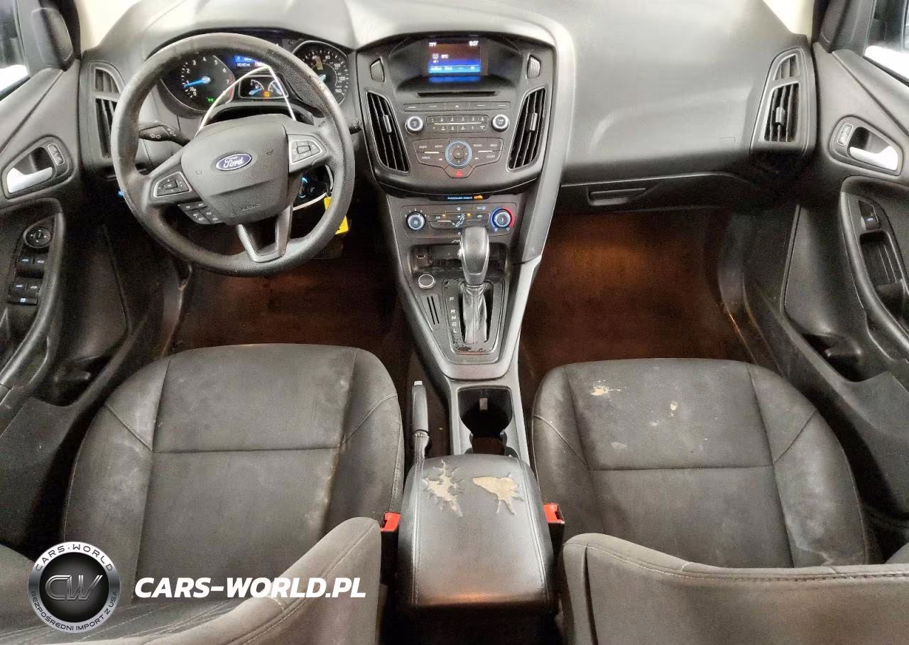 2017 Ford Focus Se VIN:1FADP3K20HL232952 - 8