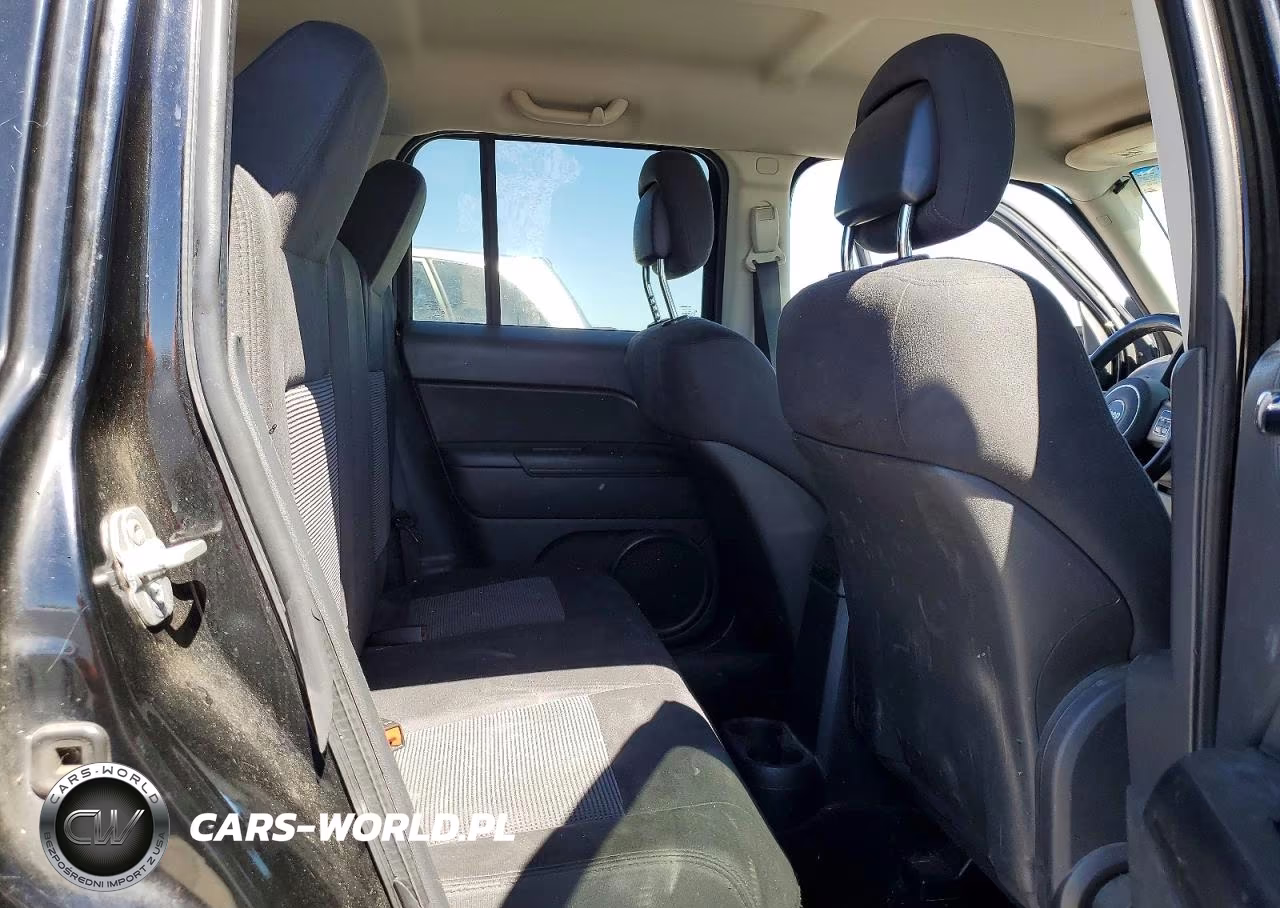 2012 Jeep Patriot Latitude VIN:1C4NJRFBXCD537584 - 11