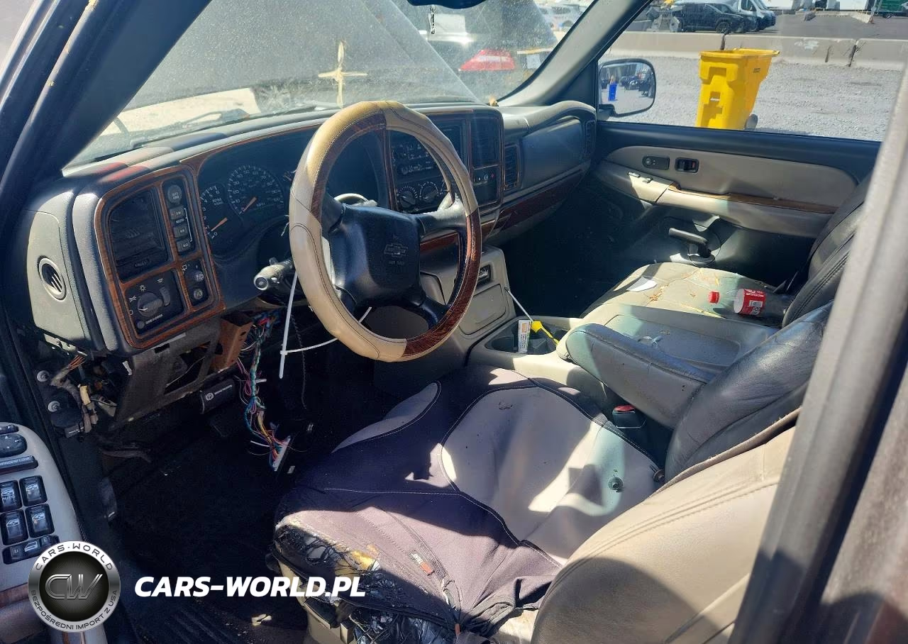 2002 Chevrolet Suburban K1500 VIN:1GNFK16Z52J217452 - 8