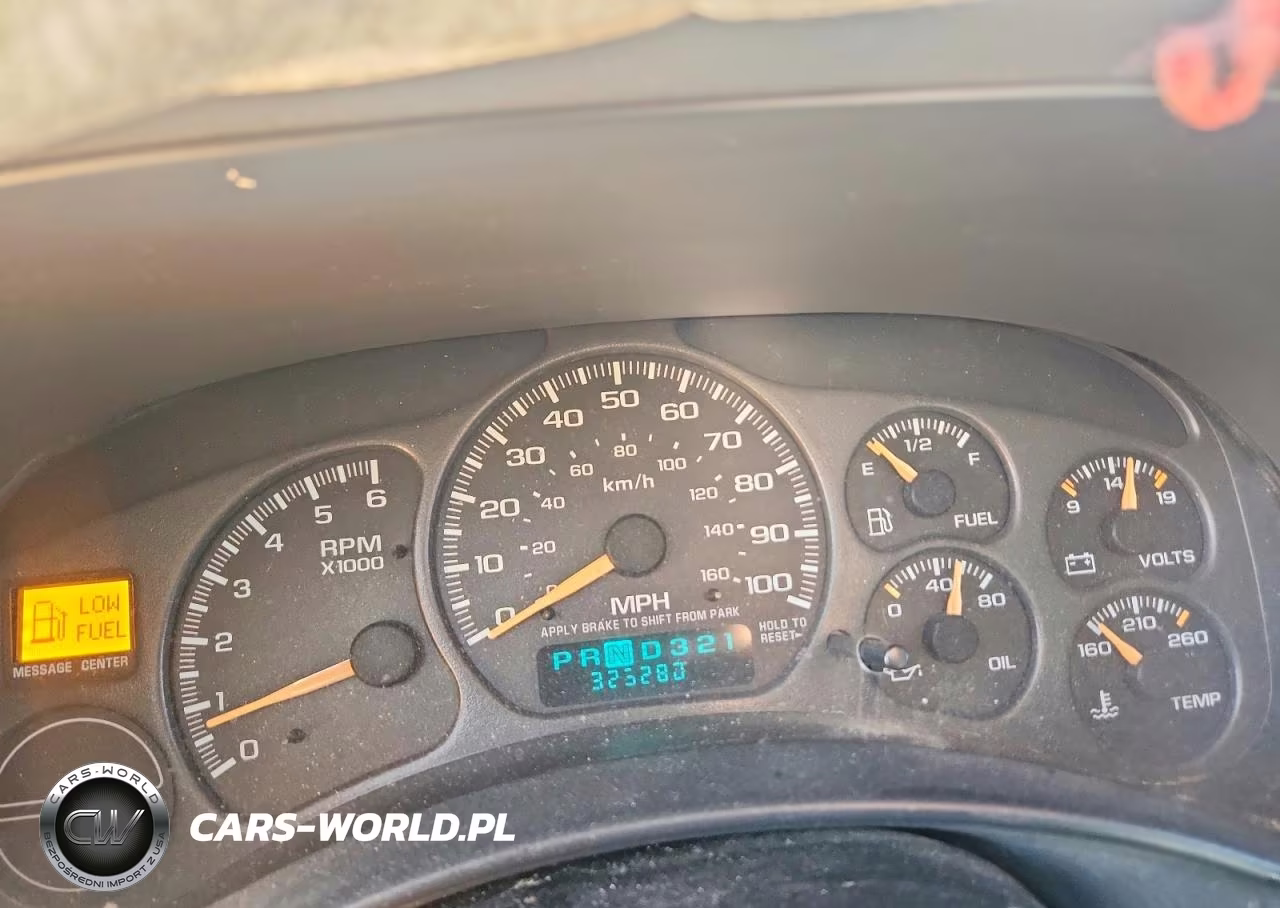 2002 Chevrolet Suburban K1500 VIN:1GNFK16Z52J217452 - 9