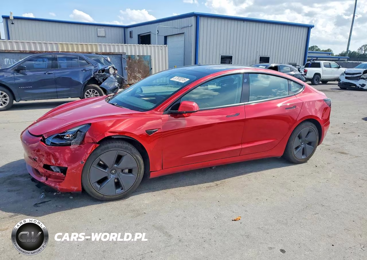2021 Tesla Model 3 – zdjęcie 1 z 12