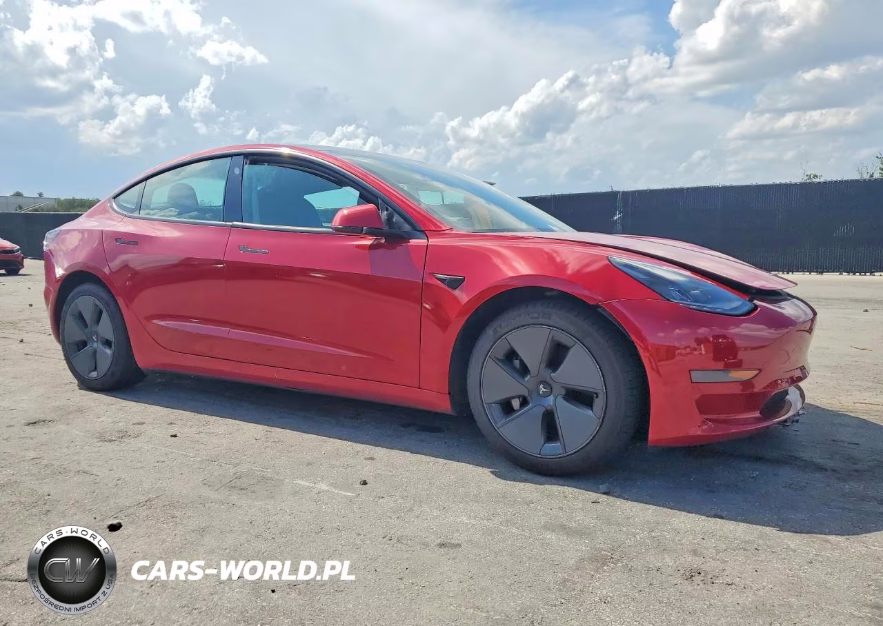 2021 Tesla Model 3 VIN:5YJ3E1EA9MF047136 - 4