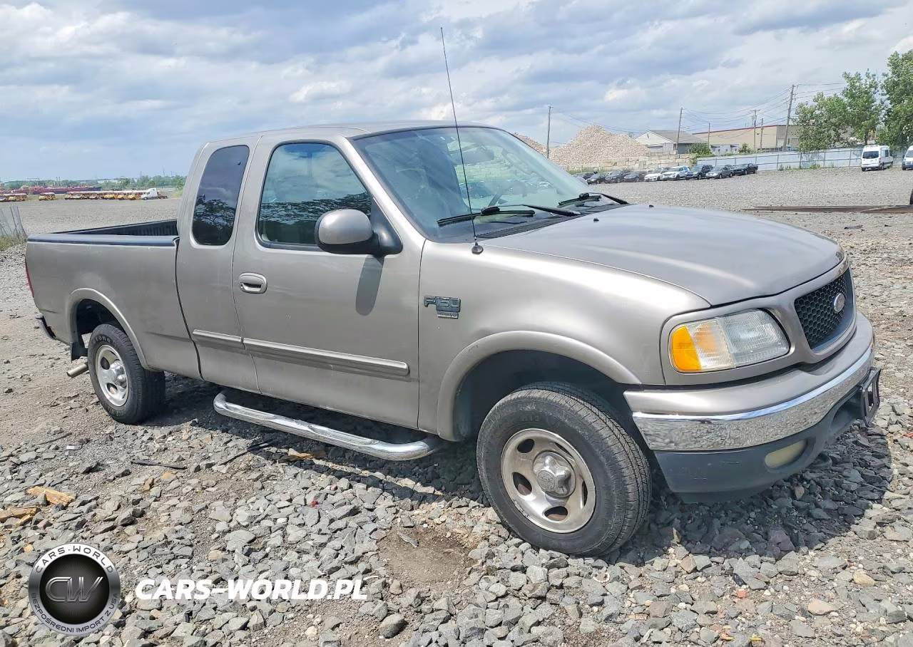 2003 Ford F-150 VIN:2FTRX18LX3CA40235 - 4
