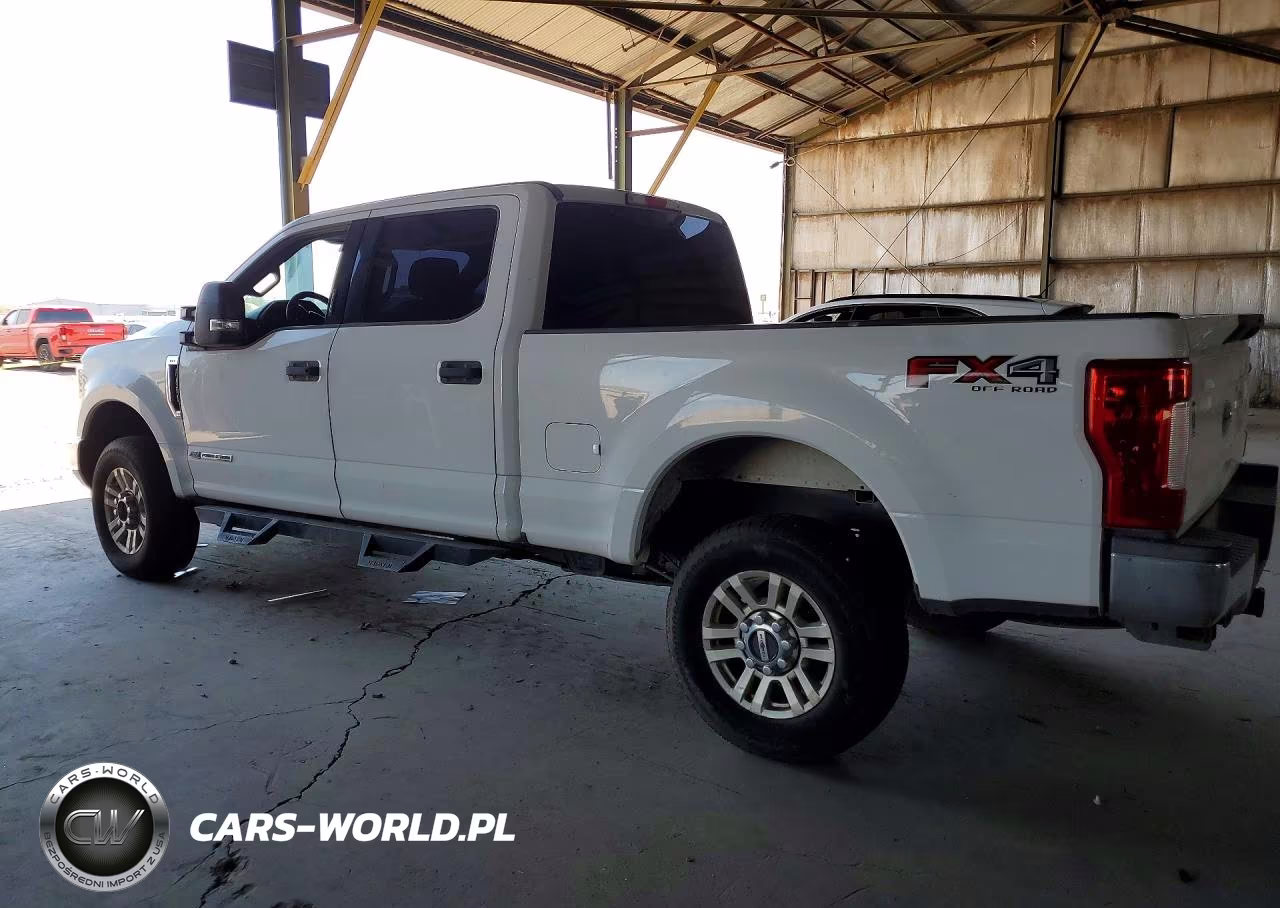 2018 Ford F250 Super Duty VIN:1FT7W2BT0JEB97403 - 2