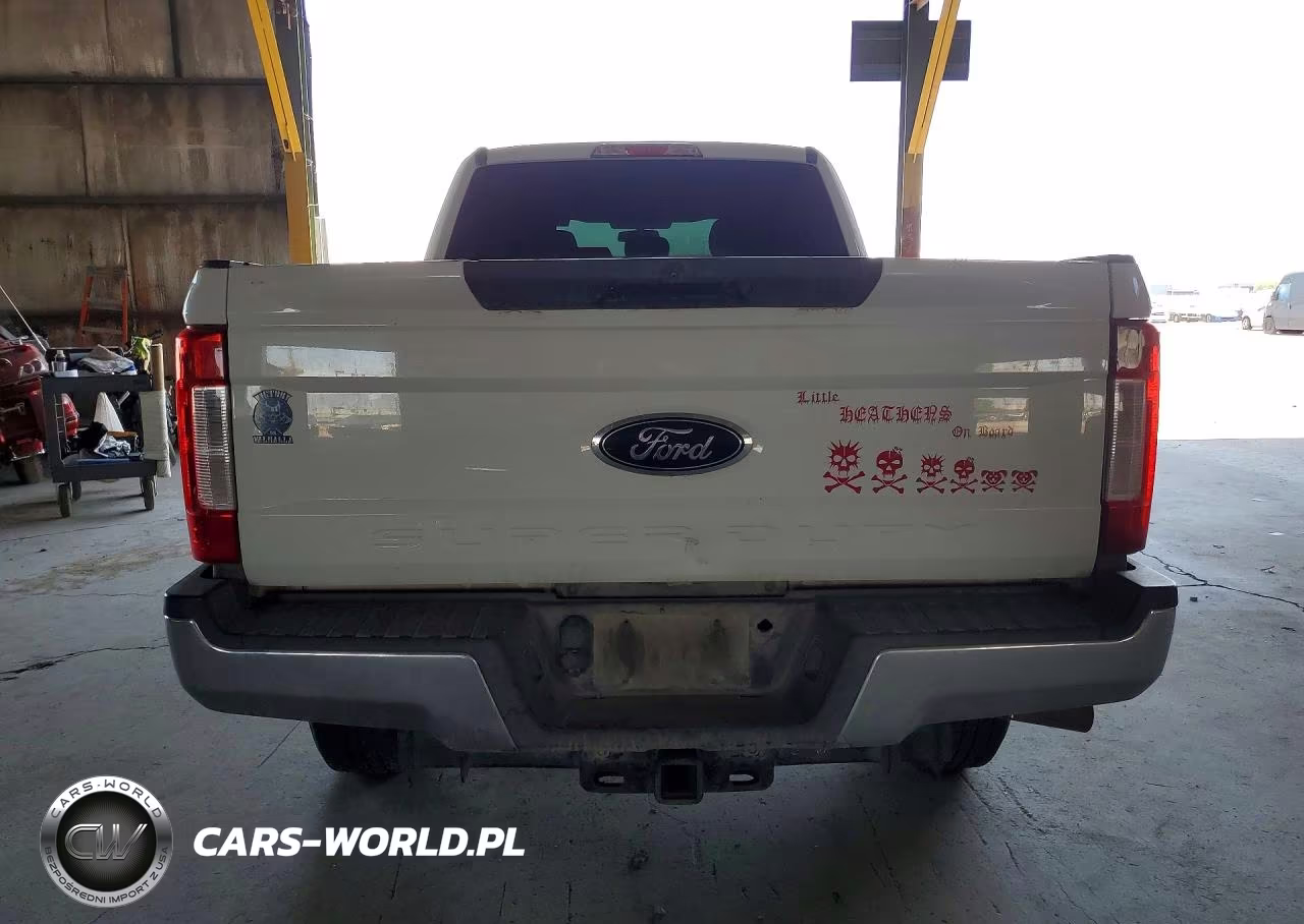 2018 Ford F250 Super Duty VIN:1FT7W2BT0JEB97403 - 6