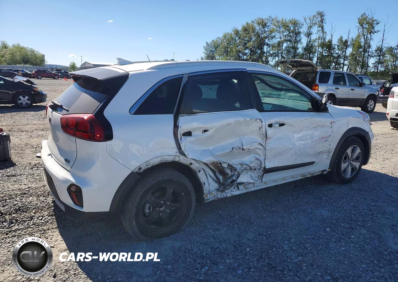 2020 Kia Niro Lx VIN:KNDCB3LC0L5368524 - 3