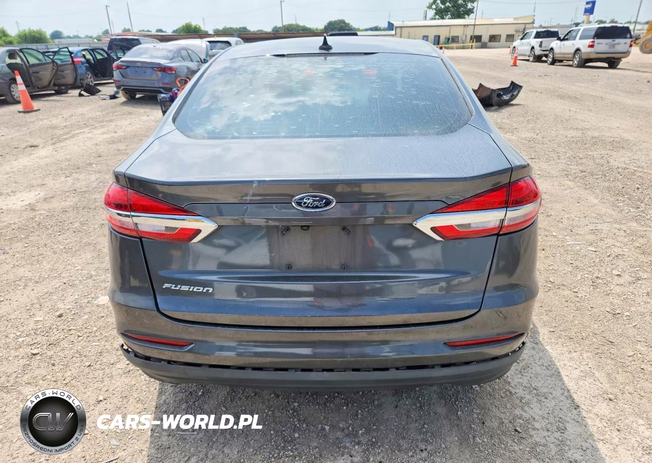 2020 Ford Fusion S VIN:3FA6P0G76LR180944 - 6