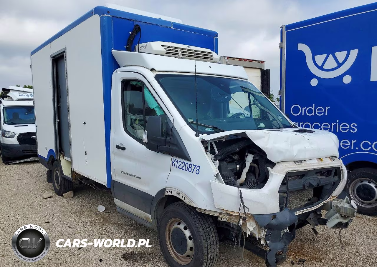 2022 Ford Transit Refrigerated Box Truck VIN:1FDBW5Z87NKA39687 - 4
