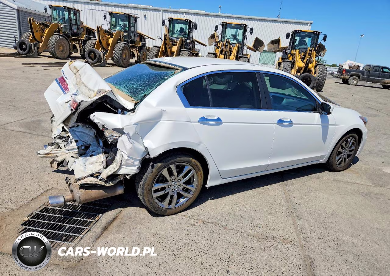 2012 Honda Accord Exl VIN:1HGCP3F88CA041323 - 3