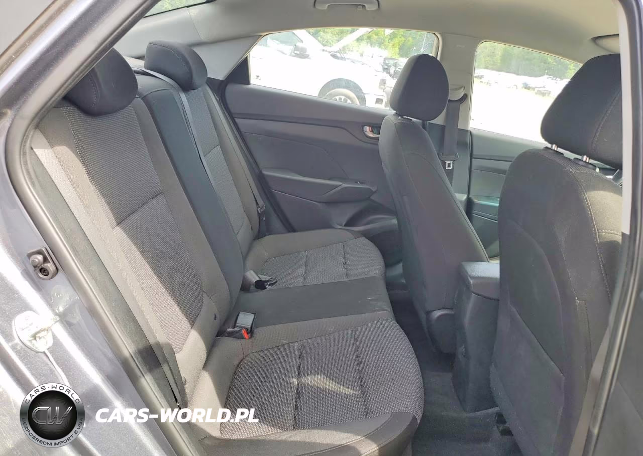 2019 Hyundai Accent Sel VIN:3KPC24A32KE071105 - 10