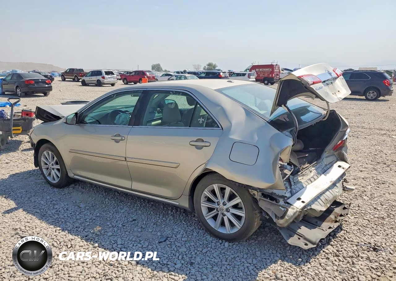 2014 Toyota Camry Xle VIN:4T4BF1FK4ER384565 - 2