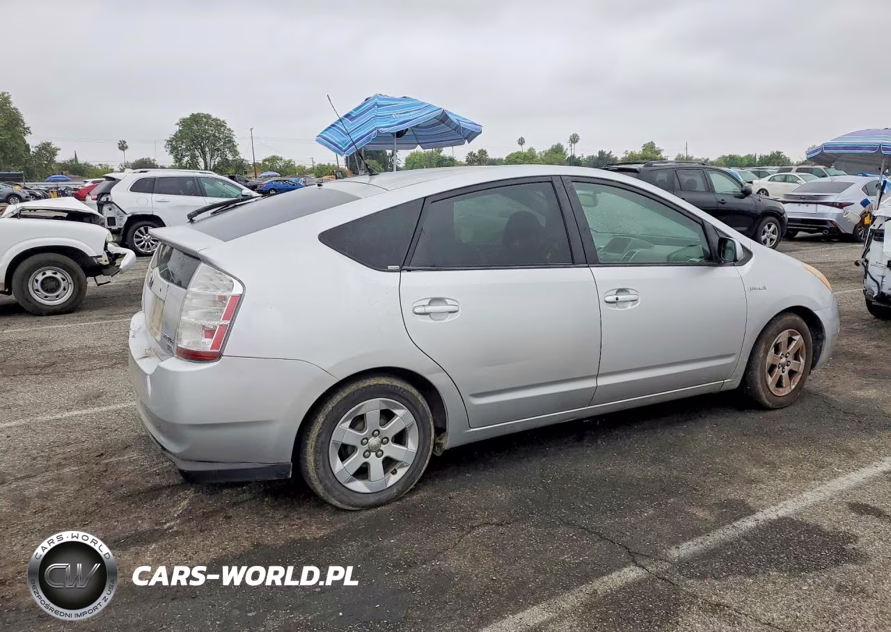 2008 Toyota Prius Base VIN:JTDKB20U483436992 - 3