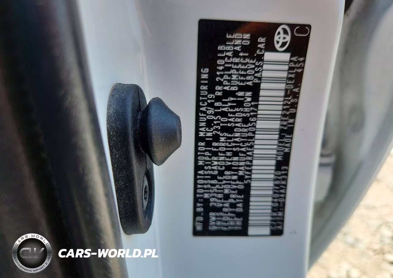 2020 Toyota Corolla Le VIN:5YFEPRAE5LP056171 - 12