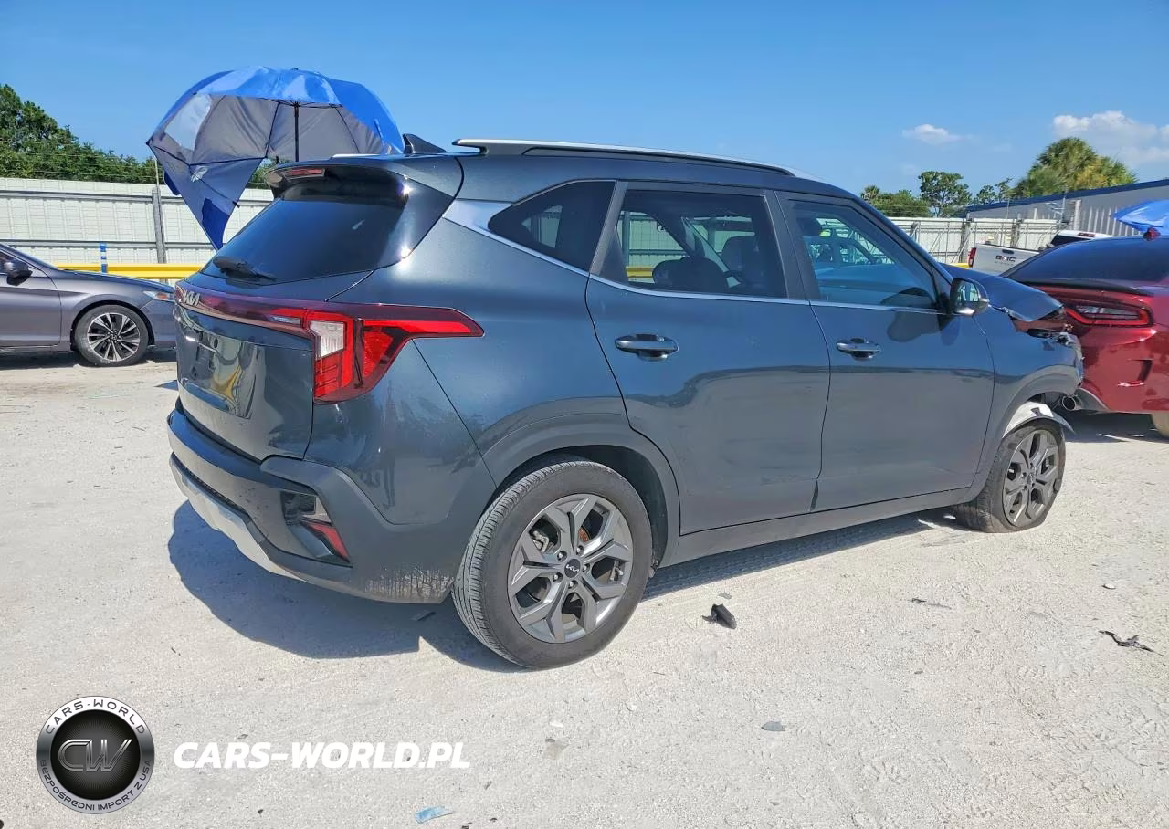 2024 Kia Seltos S VIN:KNDEU2AAXR7582965 - 3
