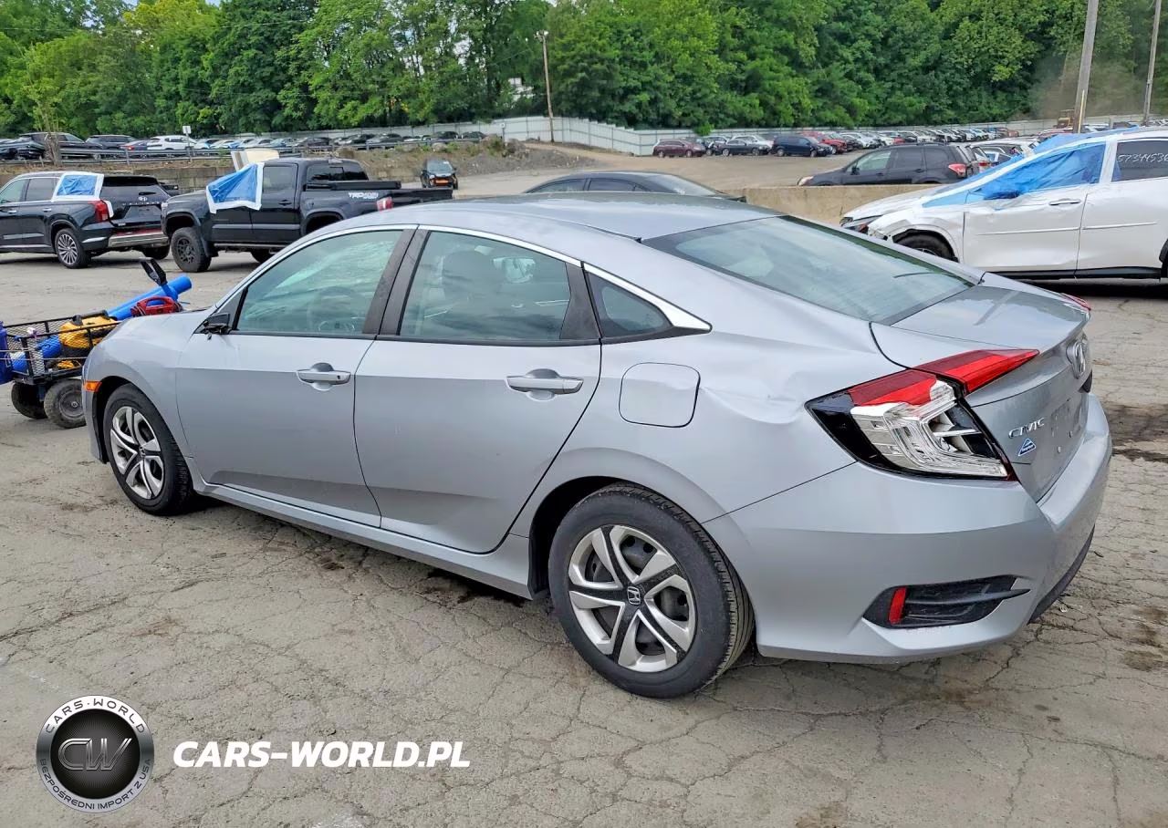 2018 Honda Civic Lx VIN:2HGFC2F58JH551095 - 2
