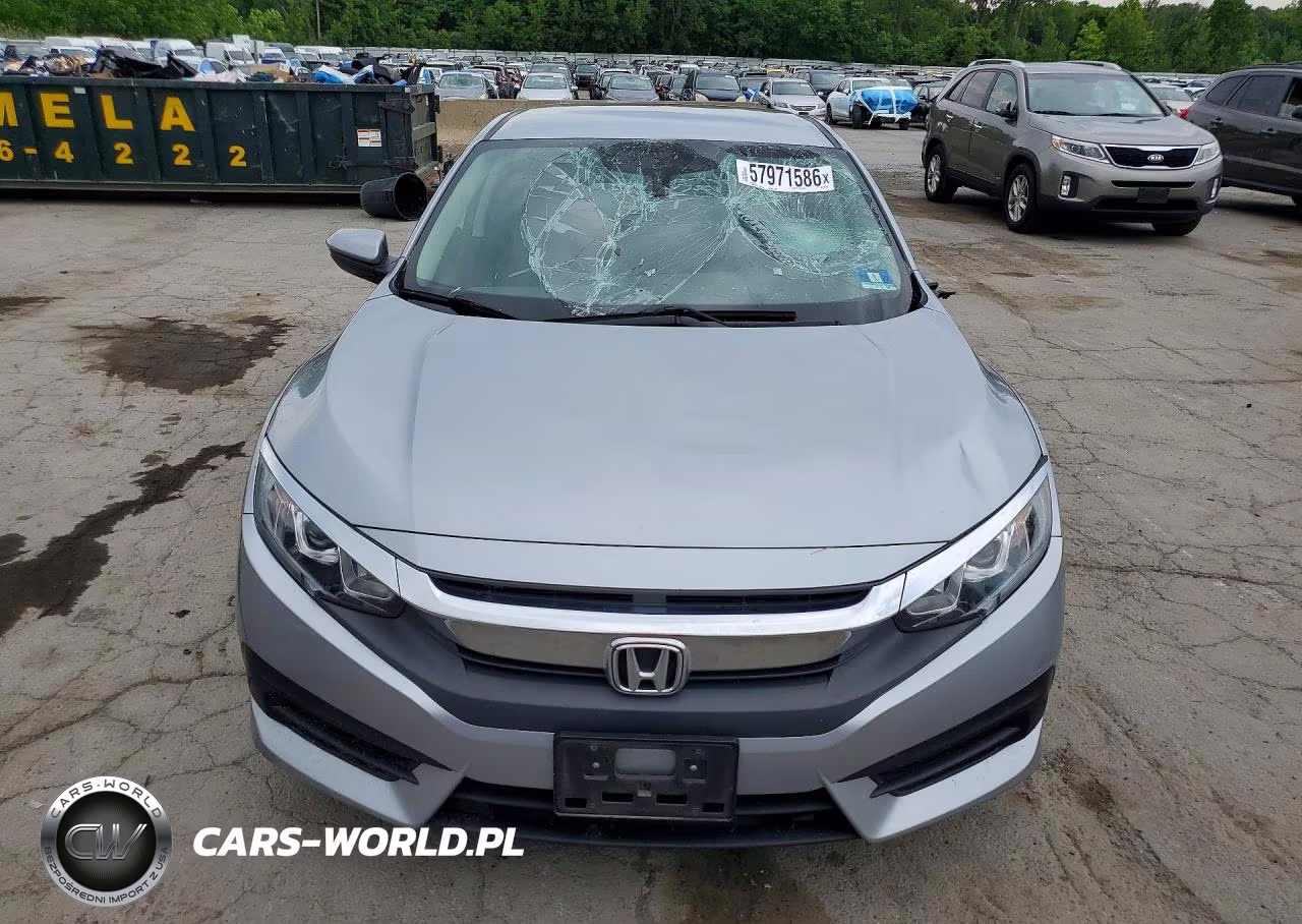 2018 Honda Civic Lx VIN:2HGFC2F58JH551095 - 5