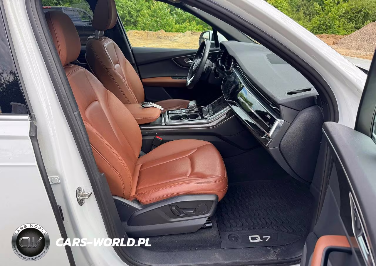 2021 Audi Q7 Premium VIN:WA1AJAF7XMD018736 - 5
