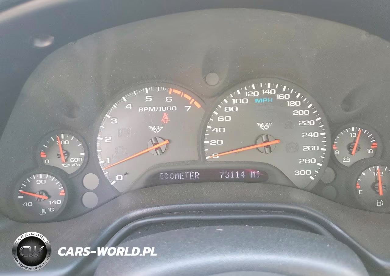2000 Chevrolet Corvette VIN:1G1YY32G9Y5113685 - 9