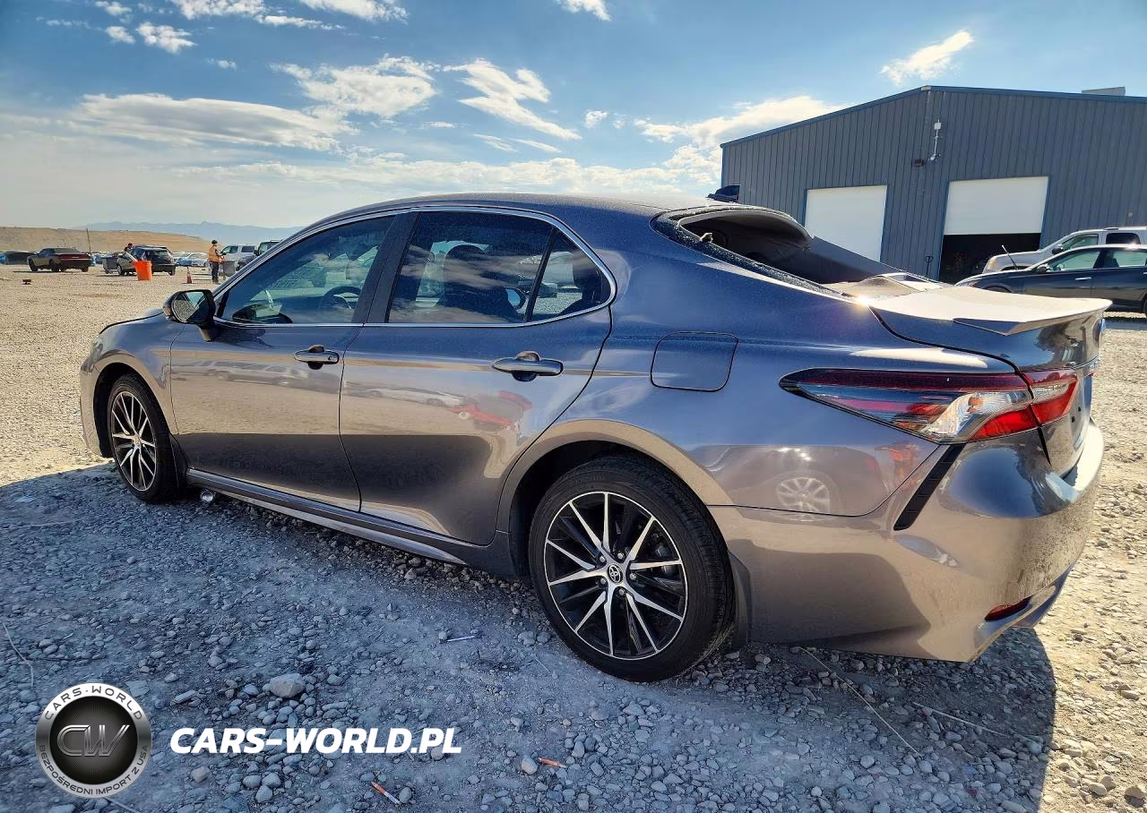 2022 Toyota Camry Se VIN:4T1G11BK3NU070829 - 2
