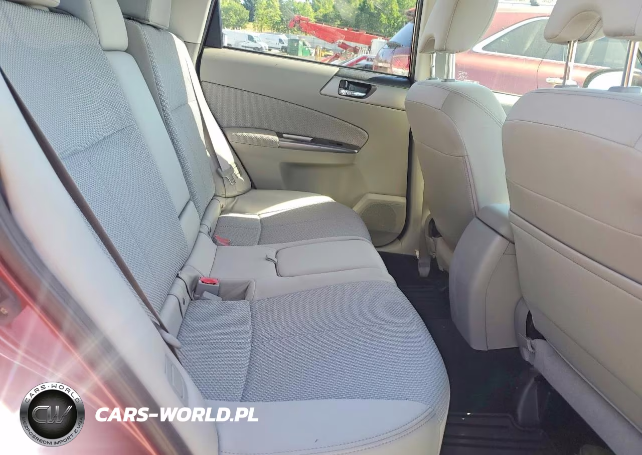 2012 Subaru Forester 2.5X Premium VIN:JF2SHADC9CH452323 - 10