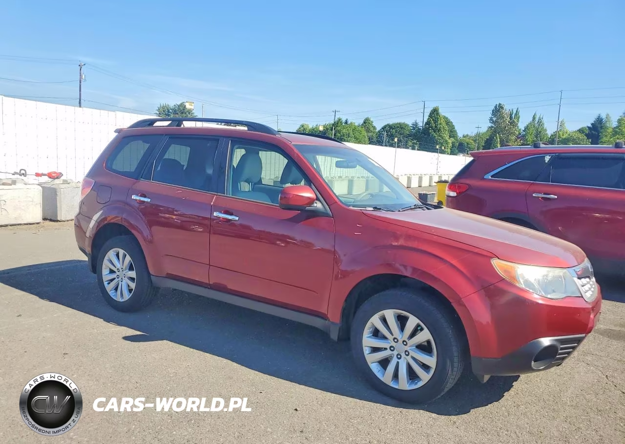 2012 Subaru Forester 2.5X Premium VIN:JF2SHADC9CH452323 - 4