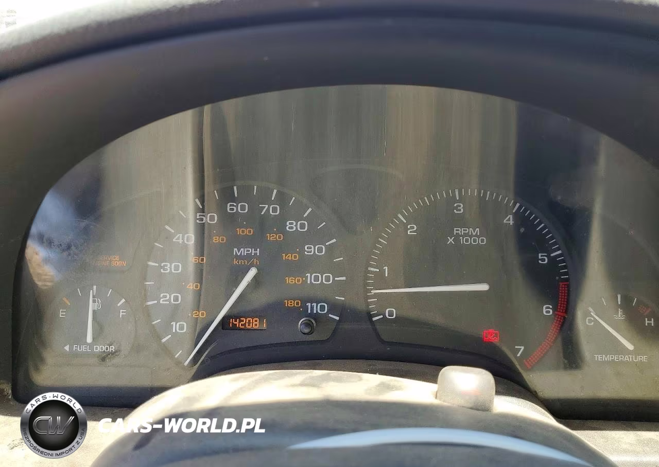 2001 Saturn Sc1 VIN:1G8ZP12801Z241687 - 9