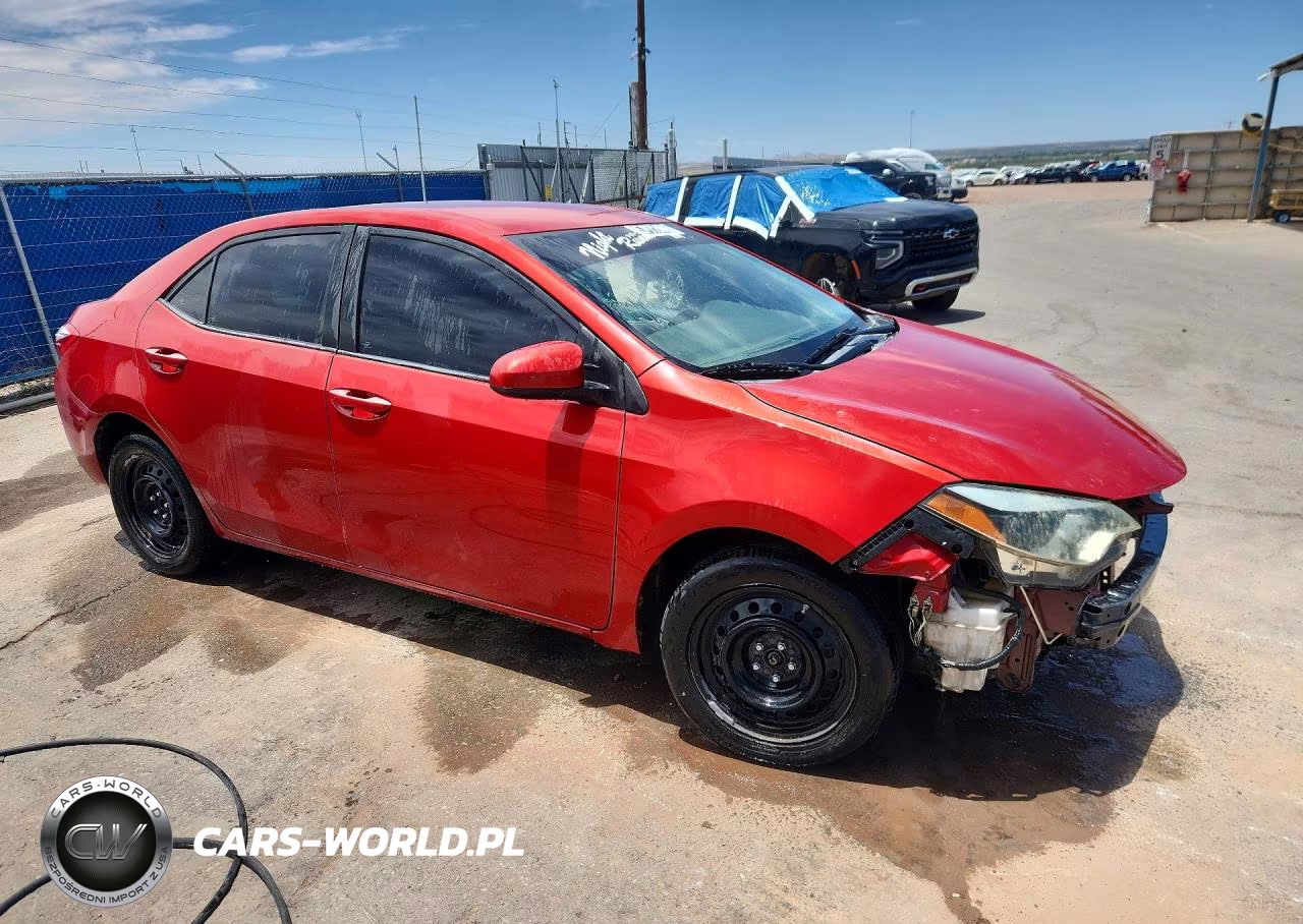 2016 Toyota Corolla Le VIN:5YFBURHE2GP479586 - 4
