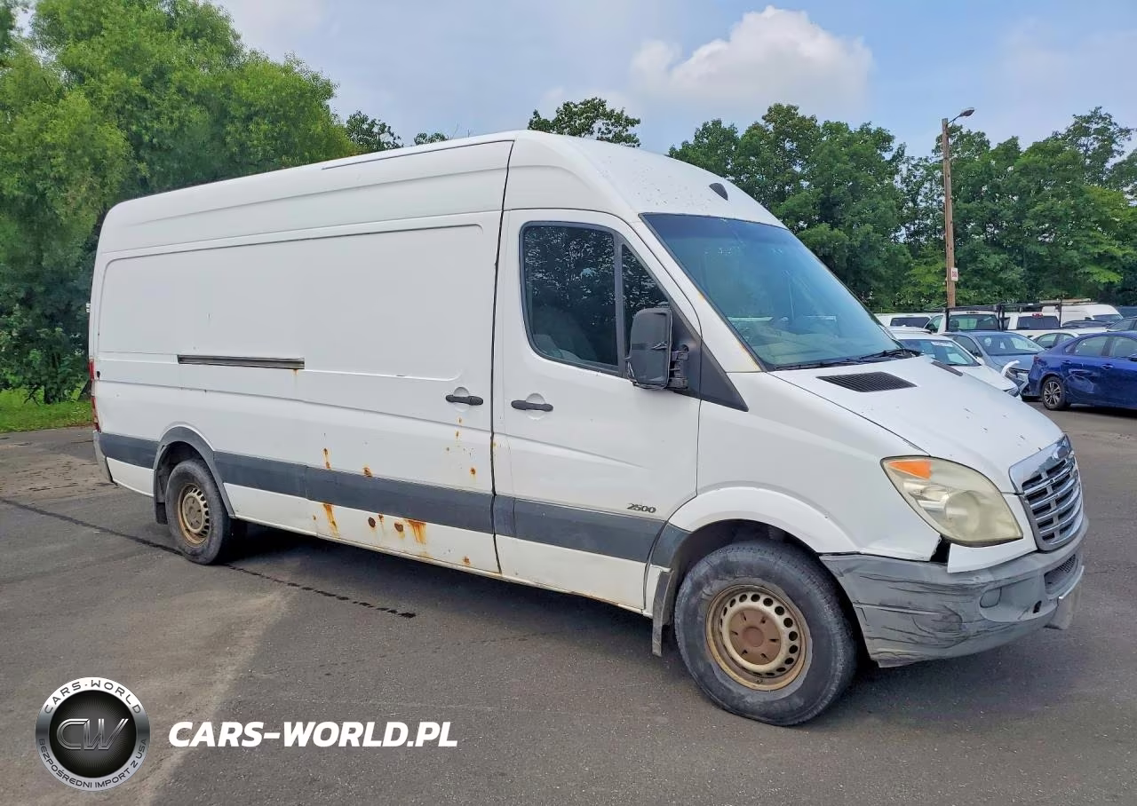 2011 Freightliner Sprinter 2500 VIN:WDYPE8CC9B5516677 - 4