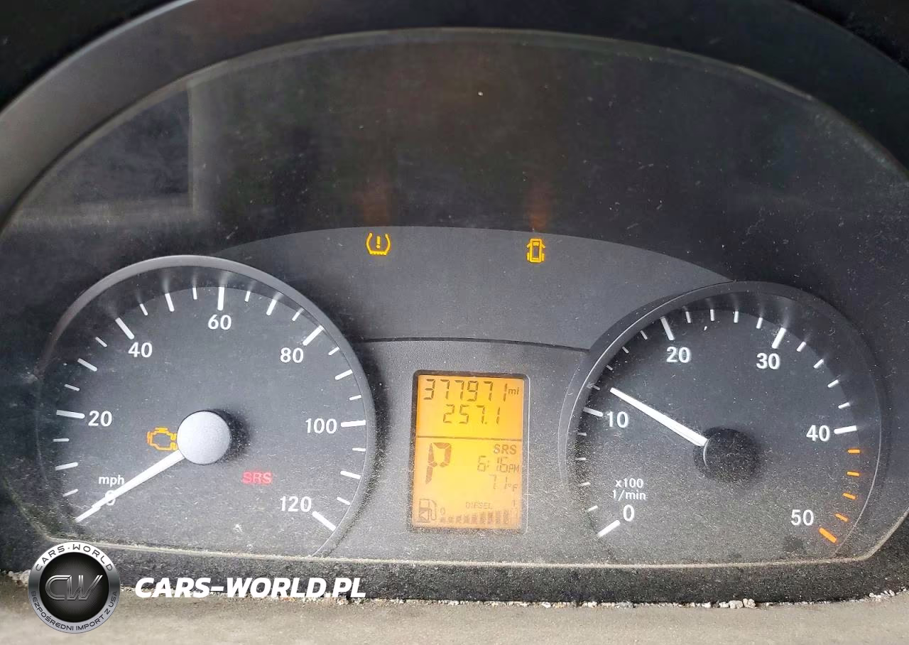 2011 Freightliner Sprinter 2500 VIN:WDYPE8CC9B5516677 - 9