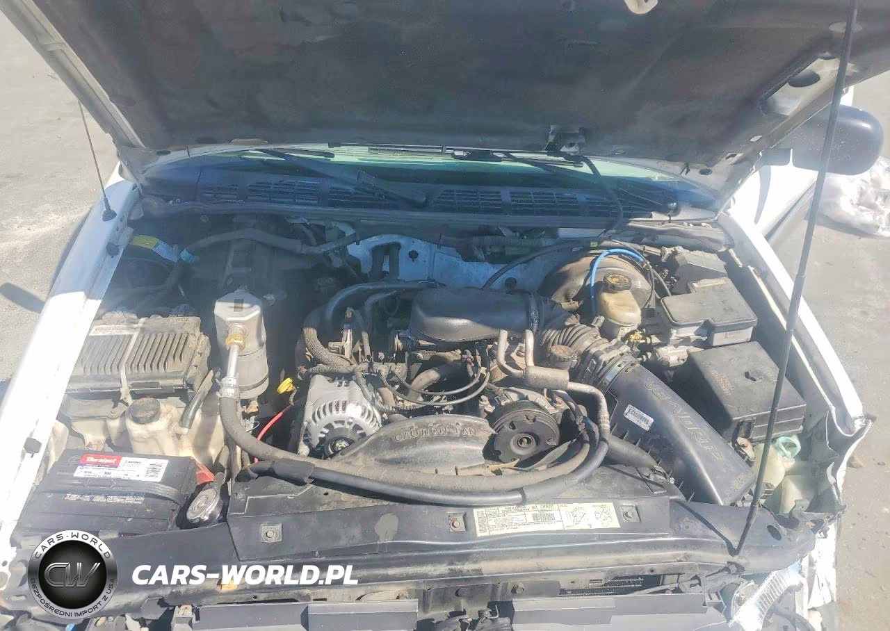 2000 GMC Jimmy VIN:1GKCS13W4Y2329480 - 12