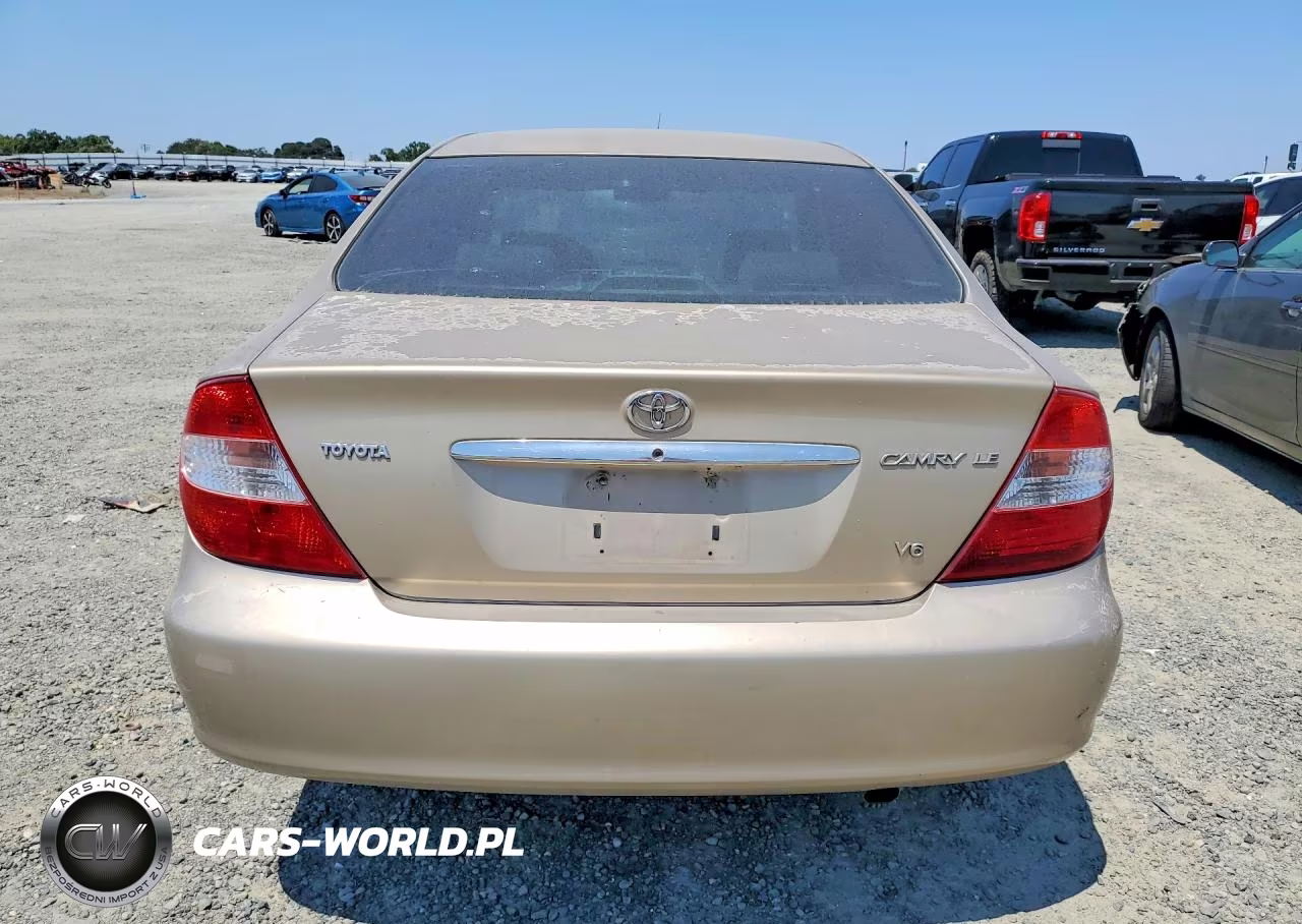 2002 Toyota Camry Le VIN:4T1BF32K42U026454 - 6