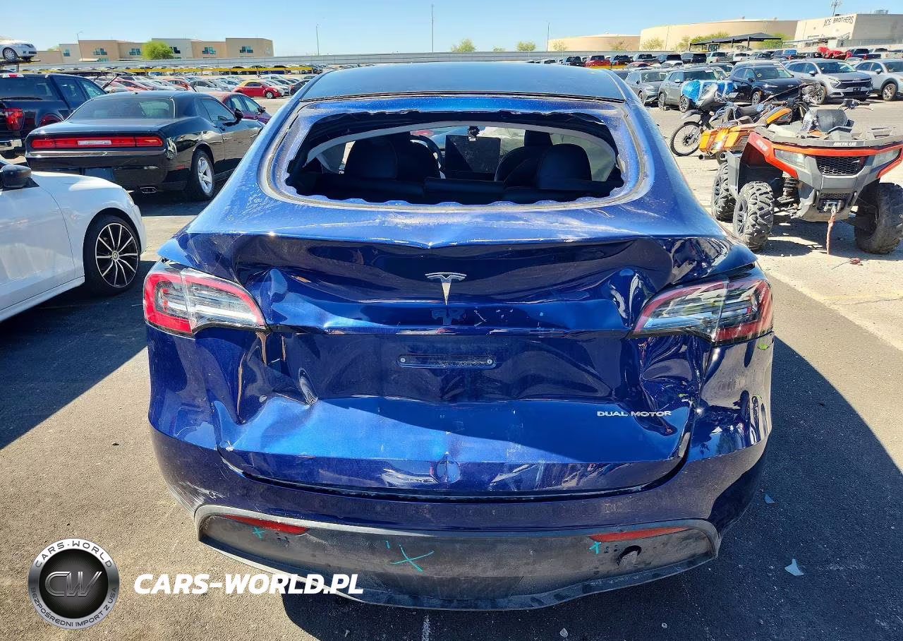 2022 Tesla Model Y VIN:7SAYGDEF4NF407088 - 6