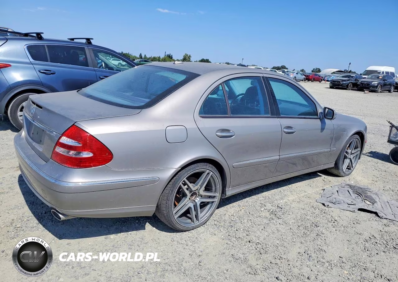 2007 Mercedes-Benz E 350 VIN:WDBUF56X37A992235 - 3